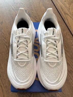 Brooks Women's Revel 9 Running Shoes size 9.5